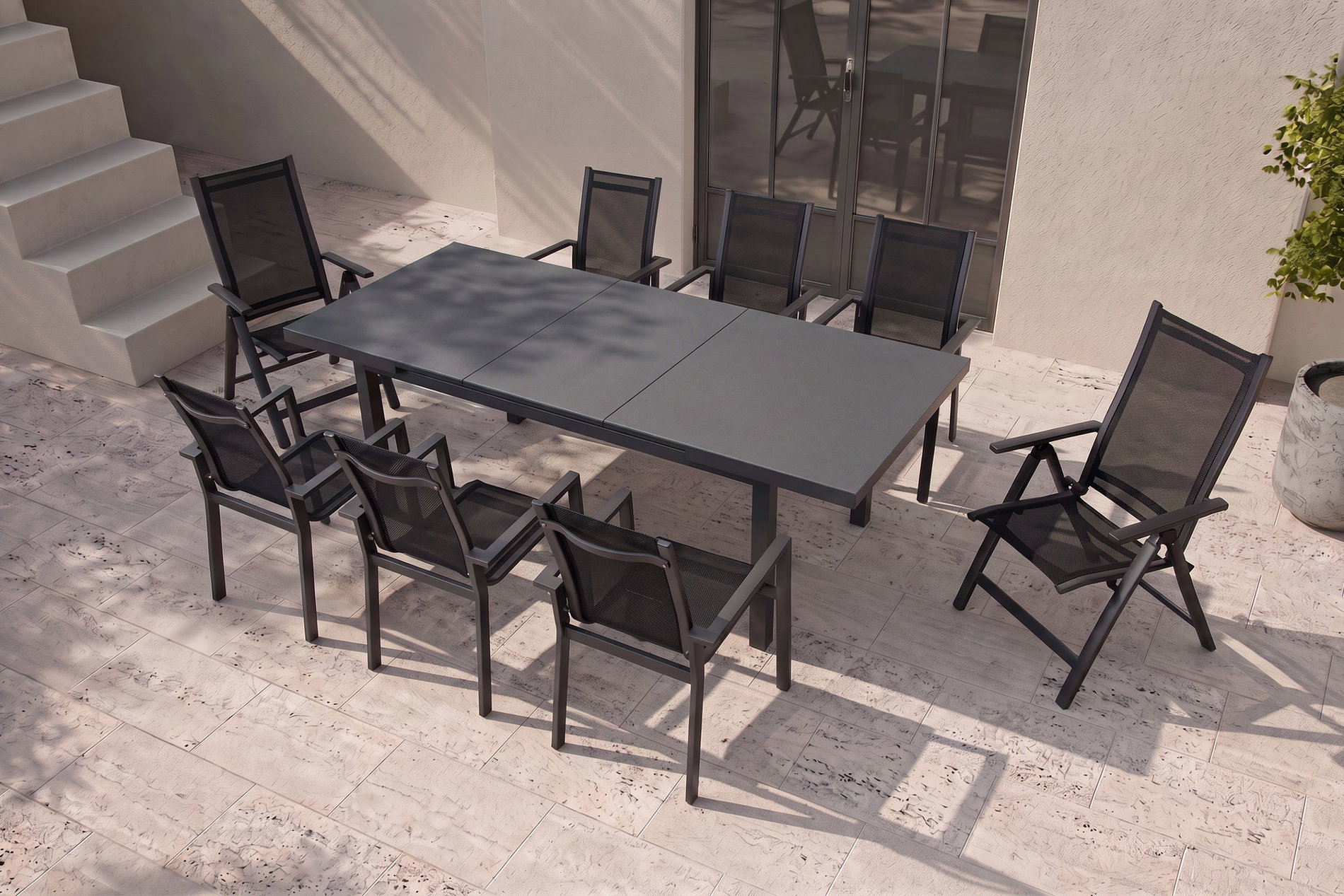 OUTFLEXX Premium Garten-Essgruppe, 8 Personen, ausziehbarer Tisch 180–240 cm, Alu/Textilene, 6 Stapel- 2 Klappstühle OUTFLEXX Premium Garten-Essgruppe, 8 Personen, ausziehbarer Tisch 180–240 cm, Alu/Textilene, 6 Stapel- 2 Klappstühle
